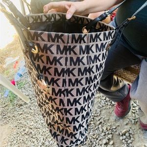 MK tote purse
